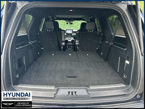 Used 2021 Lincoln Navigator L Reserve AWD/4WD image 14