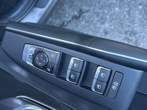 Used 2025 Kia Sorento EX w/ EX Panoramic Sunroof Package image 30