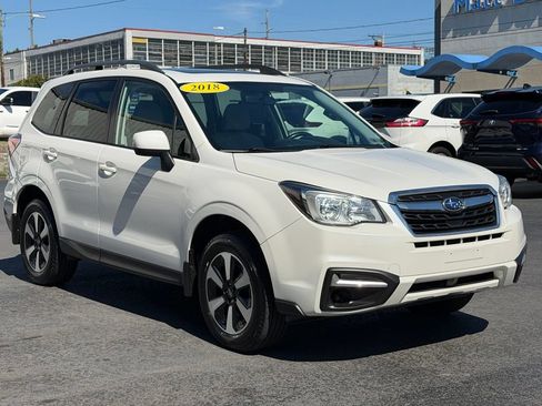 Used 2018 Subaru Forester 2.5i Premium w/ Protection Package #1 AWD/4WD image 1