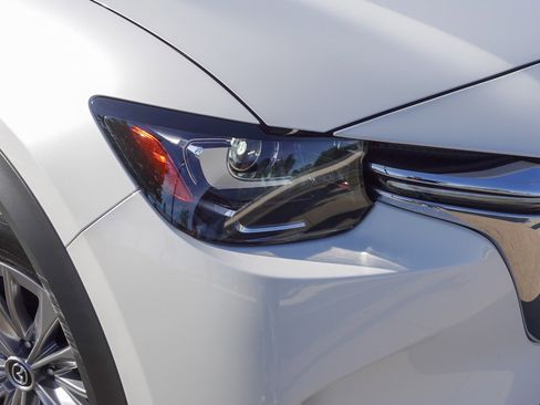 Used 2024 MAZDA CX-90 Plug-In Hybrid w/ Preferred image 2