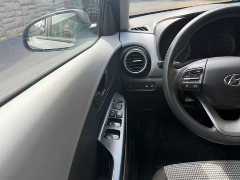 Used 2019 Hyundai Kona SE AWD/4WD image 19