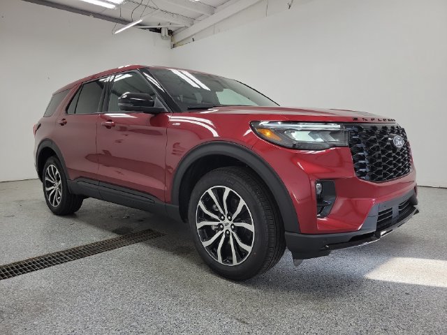 New 2027 Ford Explorer ST-Line AWD/4WD image 2