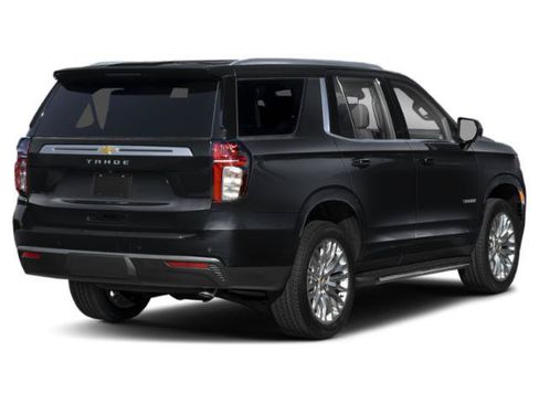 Used 2024 Chevrolet Tahoe LS AWD/4WD image 2