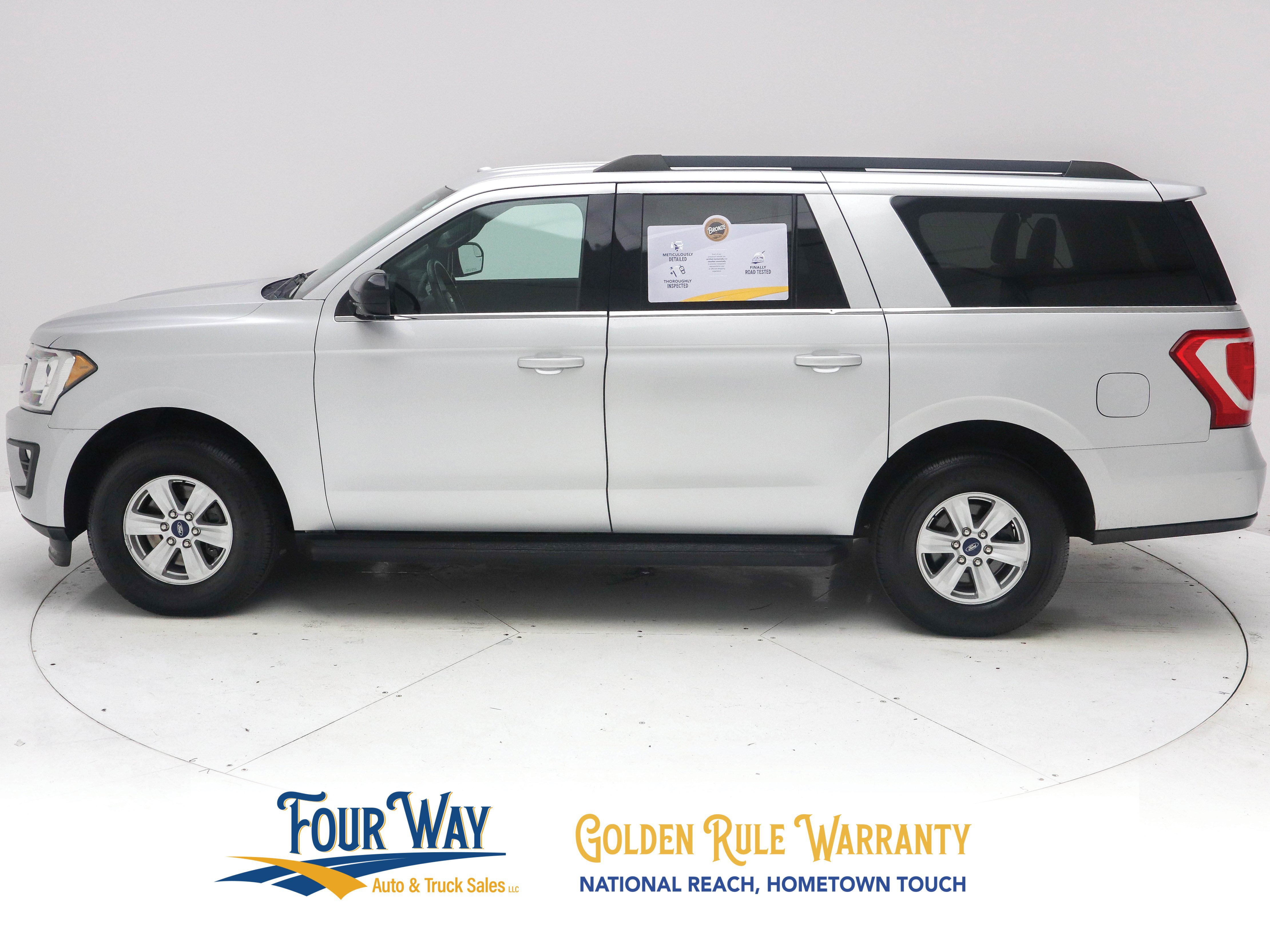 Used 2018 Ford Expedition Max XL AWD/4WD image 7