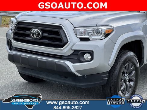 Used 2023 Toyota Tacoma SR5 w/ Technology Package image 31