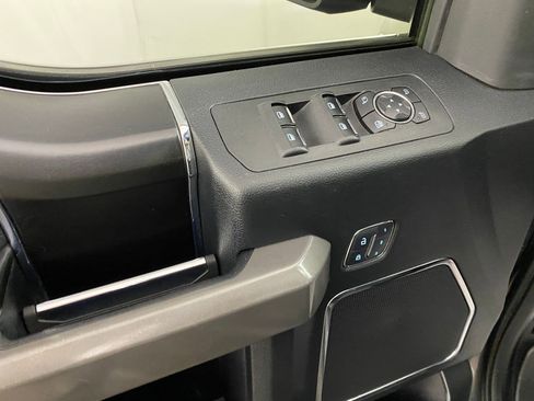 Used 2018 Ford F150 Platinum w/ Equipment Group 701A Luxury image 22