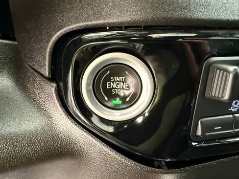 Used 2024 GMC Sierra 3500 SLT w/ SLT Premium Package image 44