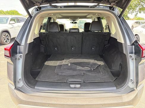 Used 2023 Nissan Rogue SV w/ SV Premium B Package AWD/4WD image 29