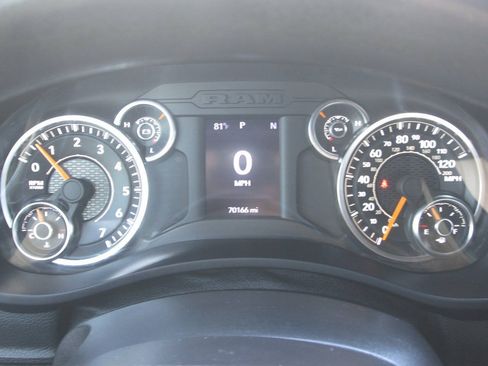Used 2021 RAM 2500 Tradesman w/ Protection Group AWD/4WD image 18