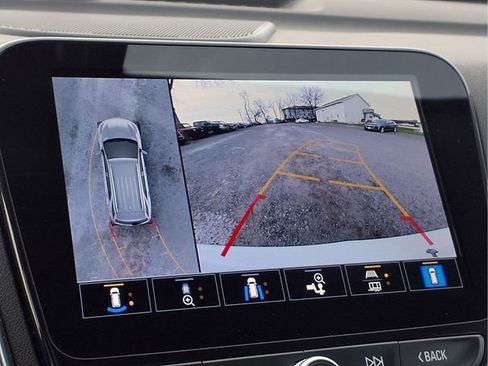 Certified 2023 Chevrolet Equinox Premier FWD image 7
