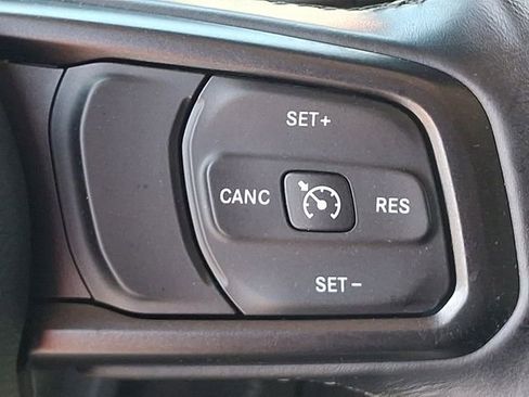 Used 2020 Jeep Gladiator Sport w/ Quick Order Package 24S AWD/4WD image 22