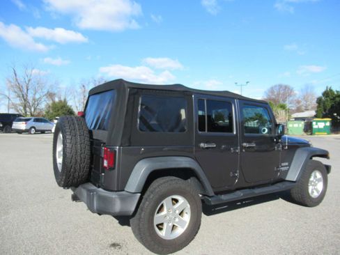 Used 2016 Jeep Wrangler Unlimited Sport w/ Quick Order Package 24S image 5