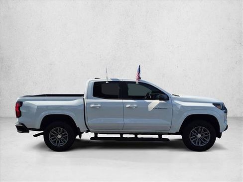 Used 2024 Chevrolet Colorado LT w/ LT Convenience Package RWD image 4