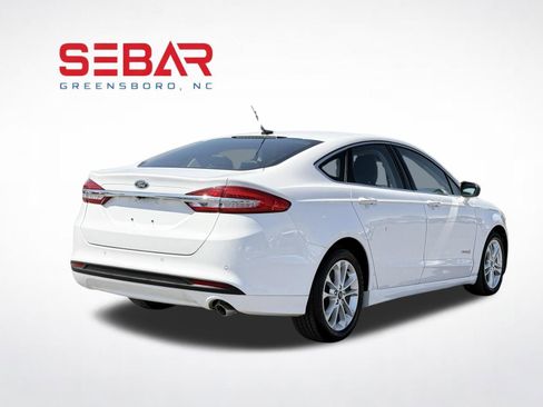 Used 2018 Ford Fusion SE w/ Equipment Group 602A FWD image 6