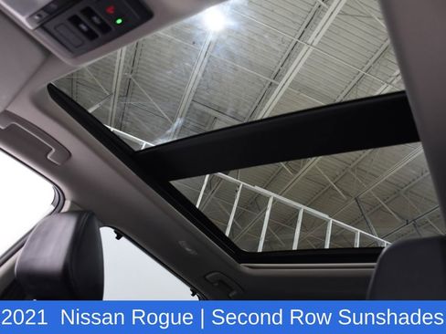 Used 2021 Nissan Rogue SV w/ Premium Package FWD image 25