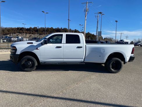 New 2026 RAM 3500 Tradesman image 3