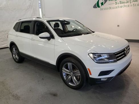 Used 2021 Volkswagen Tiguan SEL AWD/4WD image 8