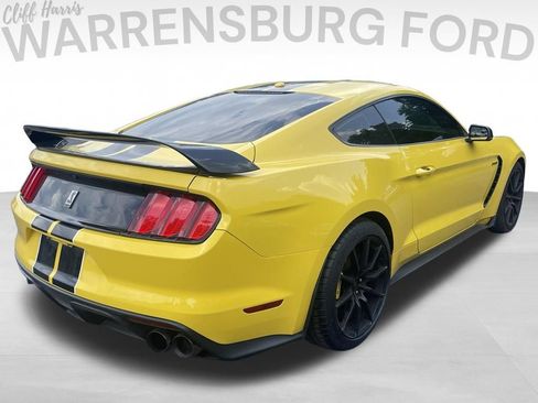 Used 2017 Ford Mustang Shelby GT350 w/ Convenience Package RWD image 7