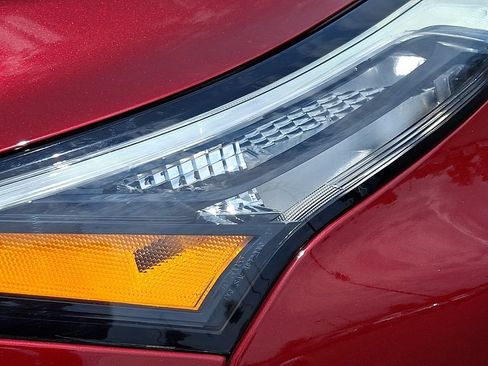 Certified 2025 Nissan Rogue SV w/ SV Premium Package AWD/4WD image 9