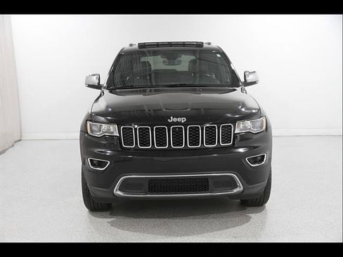 Used 2021 Jeep Grand Cherokee Limited AWD/4WD image 2