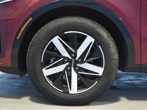 Used 2023 Kia Sorento S w/ Panoramic Sunroof Package image 26