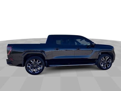 Used 2025 GMC Sierra EV Denali AWD/4WD image 10