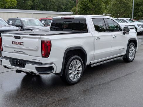 Used 2021 GMC Sierra 1500 Denali w/ Denali Premium Package AWD/4WD image 3