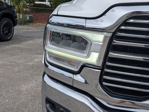 Used 2022 RAM 2500 Laramie AWD/4WD image 10