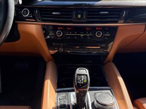 Used 2019 BMW X6 xDrive35i w/ M Sport Package image 25