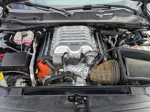 Used 2020 Dodge Challenger SRT Hellcat w/ Plus Package image 21