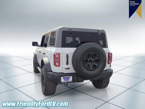 Certified 2024 Ford Bronco Wildtrak AWD/4WD image 5