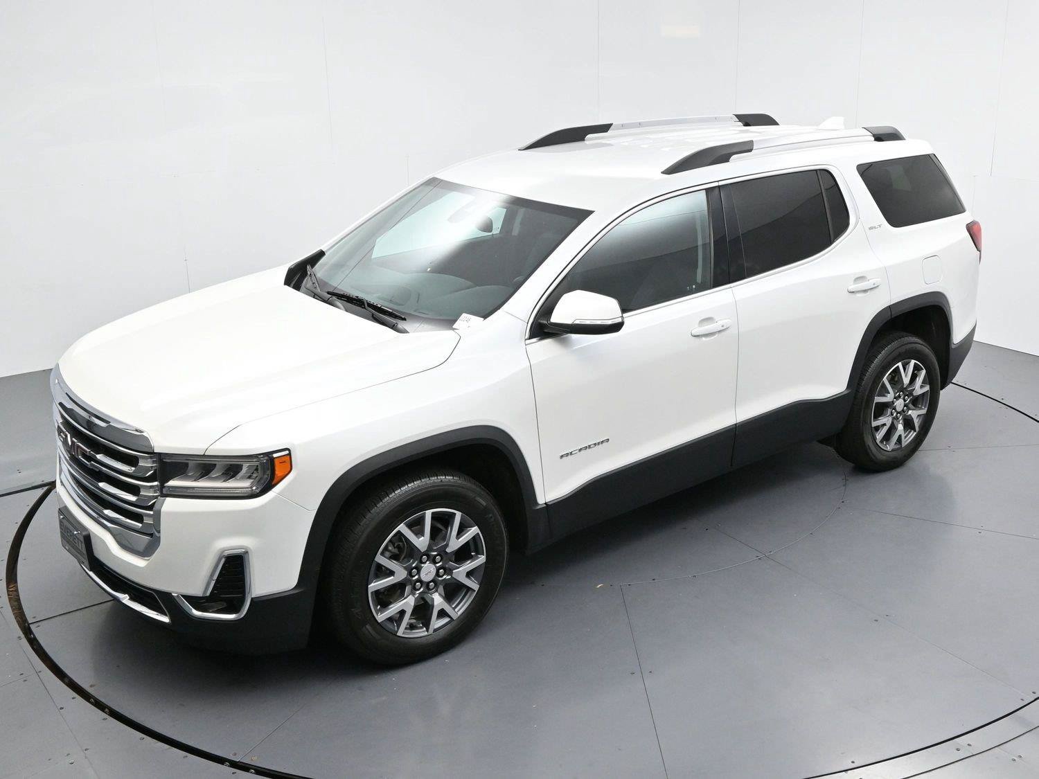 Used 2023 GMC Acadia SLT w/ LPO, Floor Liner Package AWD/4WD image 37