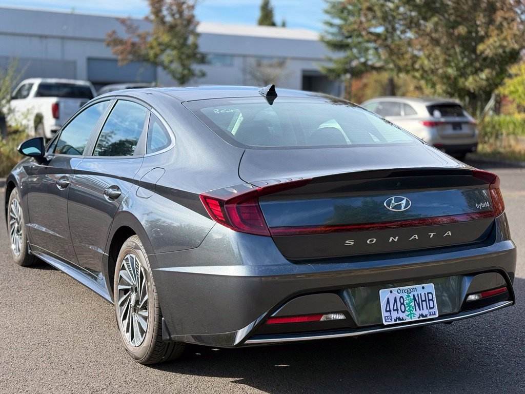 Used 2022 Hyundai Sonata SEL FWD image 3