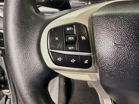 Used 2023 Ford Explorer XLT w/ Equipment Group 202A RWD image 14