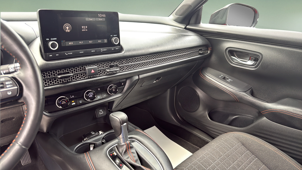 Certified 2025 Honda HR-V Sport image 22
