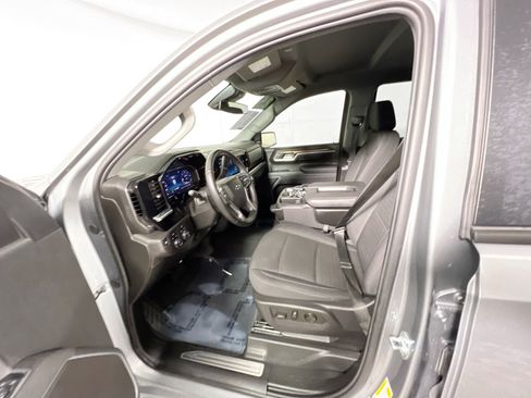 Used 2025 Chevrolet Silverado 1500 RST w/ Protection Package AWD/4WD image 15