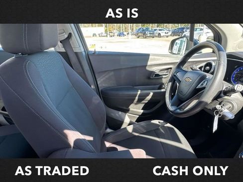 Used 2016 Chevrolet Trax LS image 12