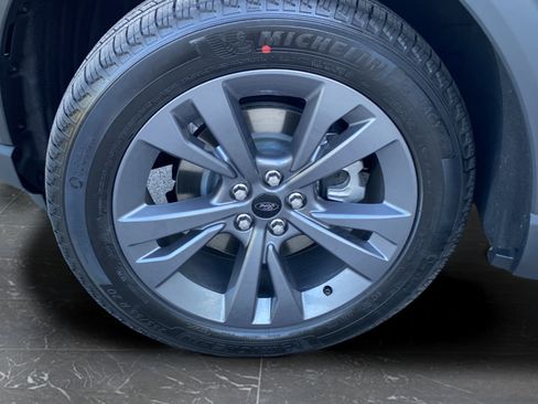 New 2026 Ford Explorer Active w/ Active Comfort Package AWD/4WD image 38