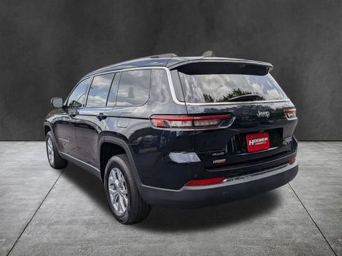 Used 2023 Jeep Grand Cherokee L Limited w/ Luxury Tech Group II AWD/4WD image 7
