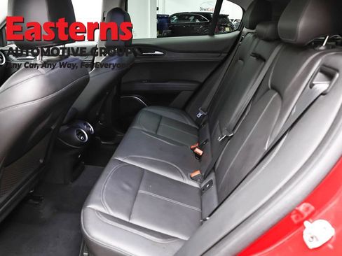 Used 2020 Alfa Romeo Stelvio AWD image 22