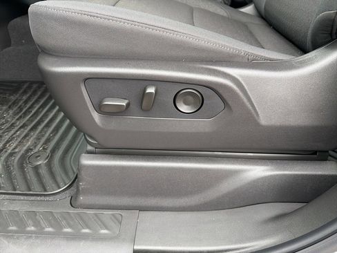 New 2026 Chevrolet Silverado 2500 Custom w/ Custom Value Package image 20