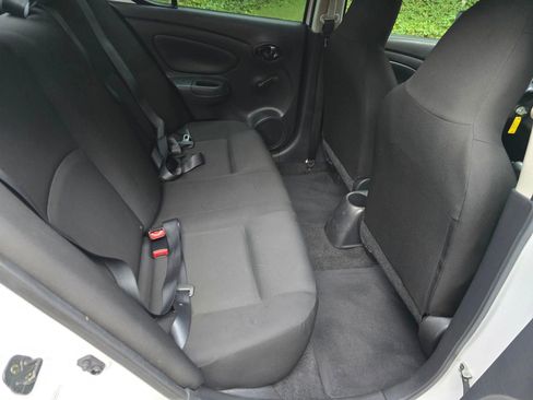 Used 2017 Nissan Versa S Plus image 12