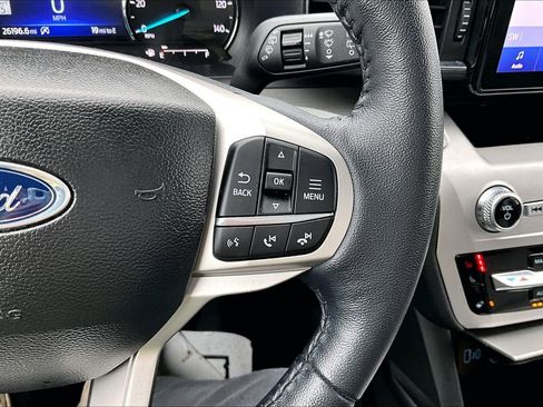 Used 2023 Ford Explorer XLT w/ Equipment Group 202A image 24