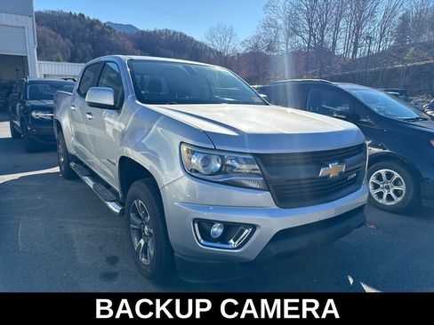 Used 2017 Chevrolet Colorado Z71 image 6