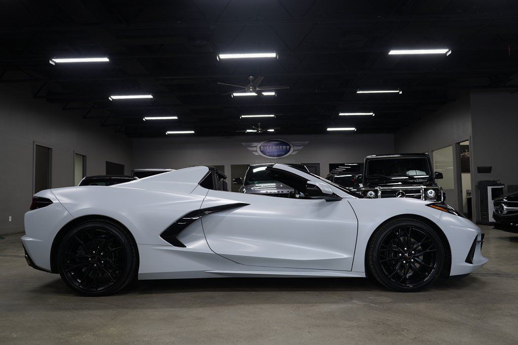 Used 2024 Chevrolet Corvette Stingray Convertible w/ 1LT RWD image 6