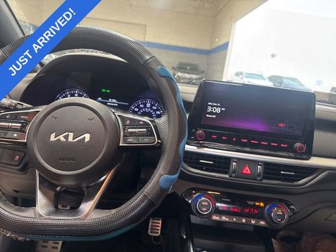 Used 2023 Kia Forte GT-Line image 5