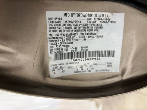 Used 2004 Ford Taurus SE image 26