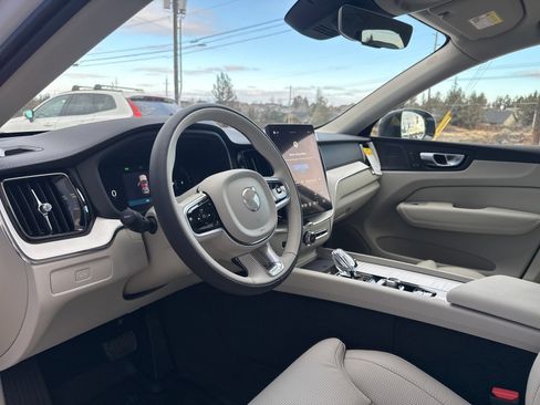 New 2026 Volvo XC60 B5 Ultra w/ Protection Package Premier image 8
