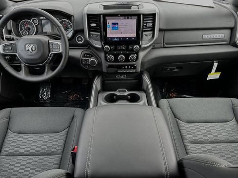 New 2025 RAM 1500 Big Horn AWD/4WD image 16