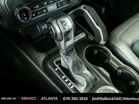 Used 2022 Ford Bronco Outer Banks w/ Sasquatch Package image 17